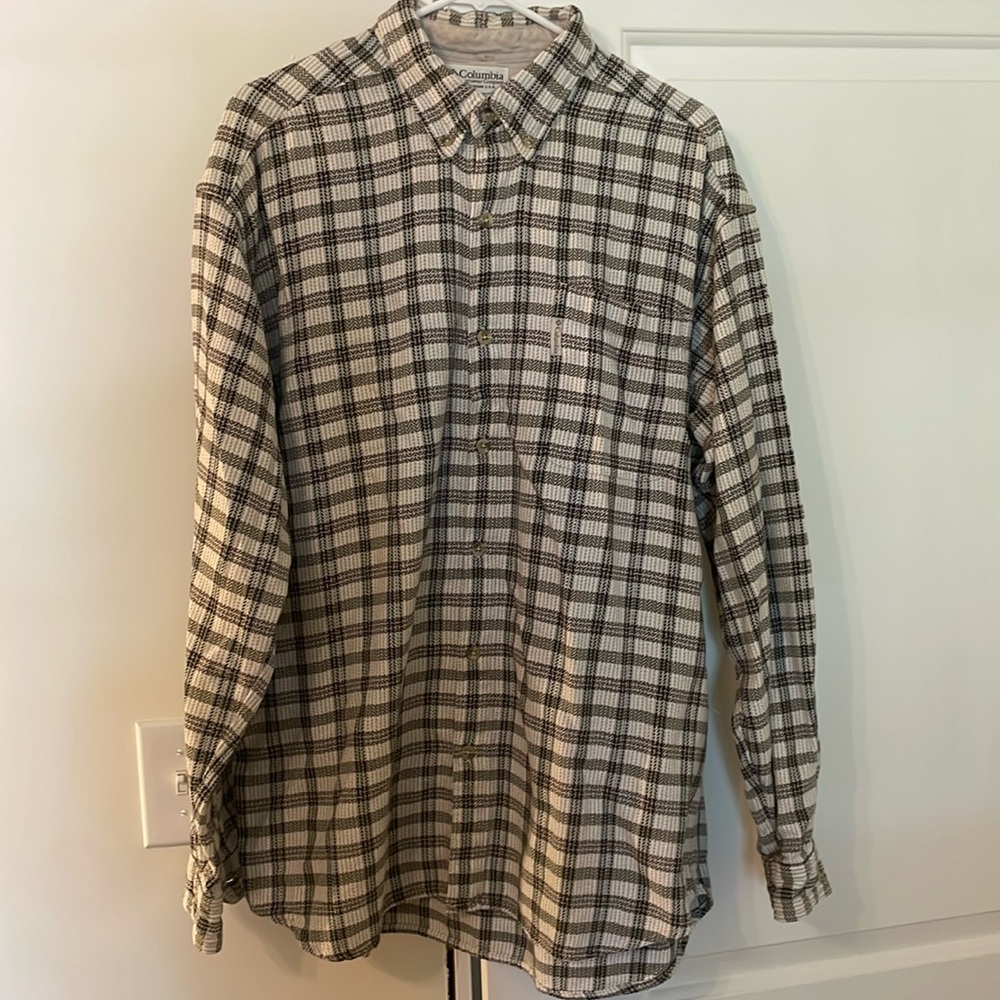 Columbia Button Up